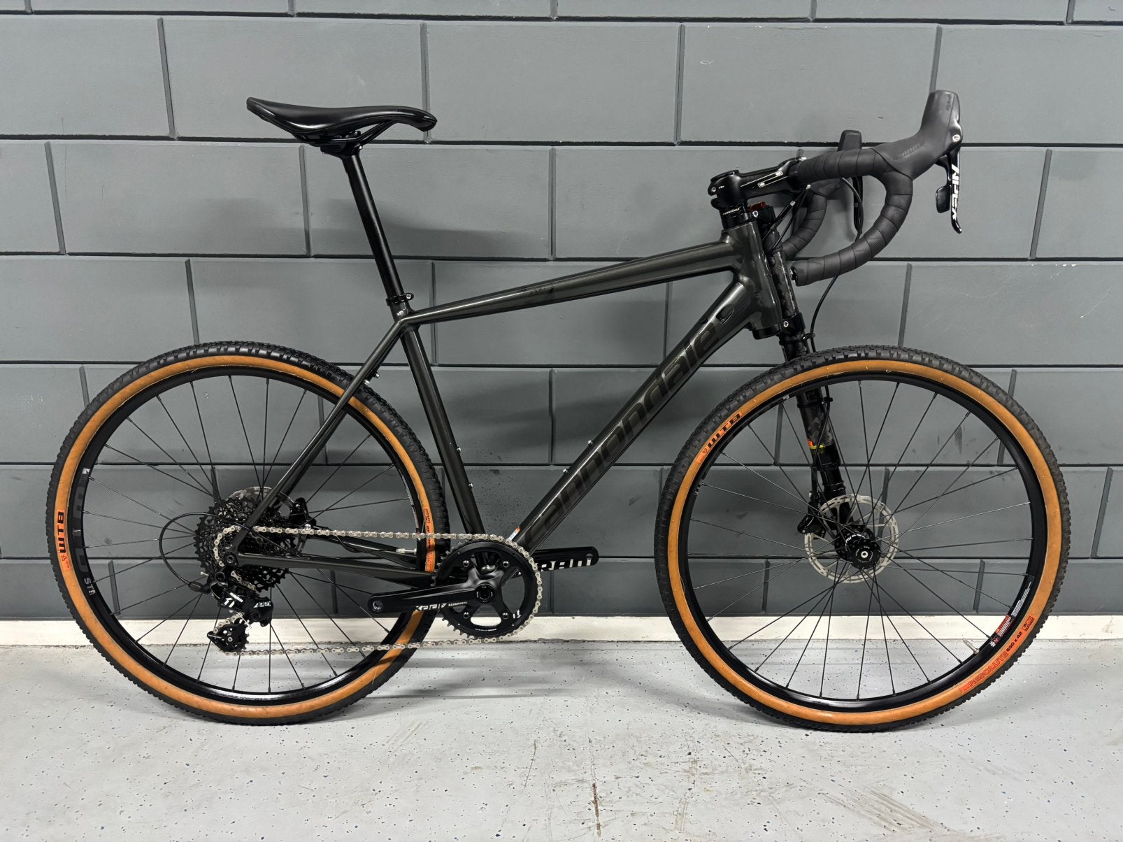 Cannondale gravelbike L – SRAM Apex 1 – extra wielset, Ophalen, Zo goed als nieuw