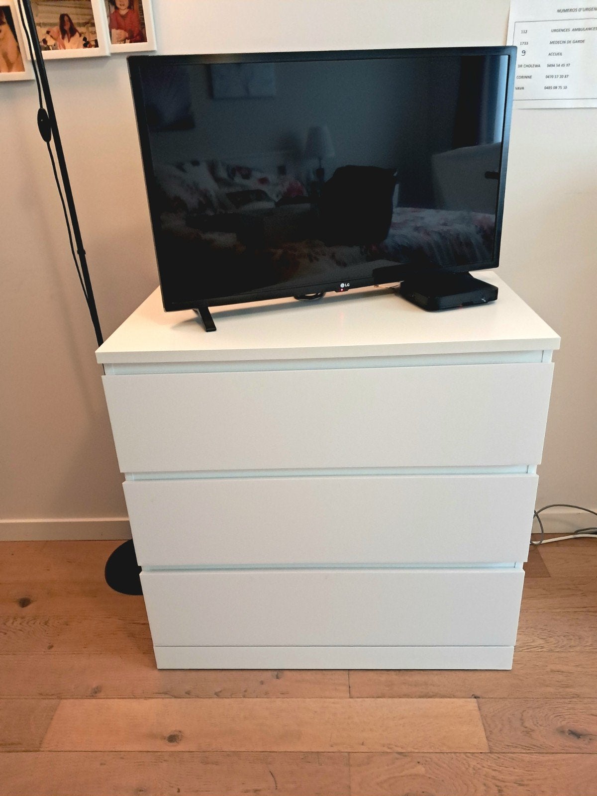 Commode 3 tiroirs Malm blanche IKEA - Parfait état -A saisir, 3 ou 4 tiroirs, 25 à 50 cm, Moins de 100 cm, Comme neuf