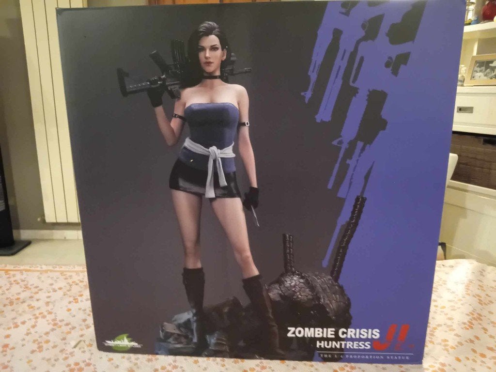 Jill Valentine , Zombie Huntress, Consoles de jeu & Jeux vidéo, 1 joueur, À partir de 18 ans, Comme neuf, Autres genres