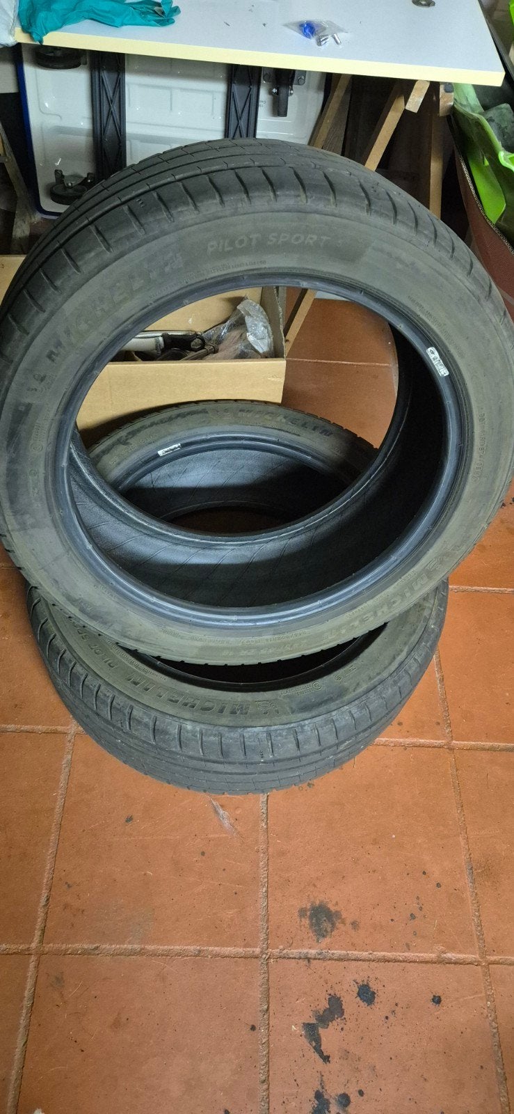 2 Michelin Pilot Sport 5-banden — 245/45 ZR18, Ophalen, 18 inch, Gebruikt, 205 mm