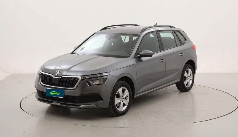 Skoda Kamiq 1.0 tsi evo 110 ch bvm6 ambition 110, Auto's, Gebruikt, 1165 kg, Overige bekleding, Parkeersensor