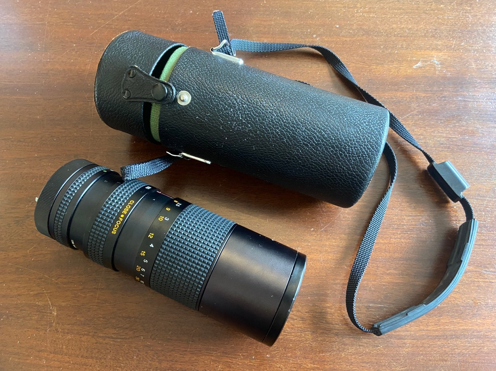 Tokina RMC 100–300mm f/5 telezoomlens, Tokina, Enlèvement ou Envoi, Canon FD, Téléobjectif