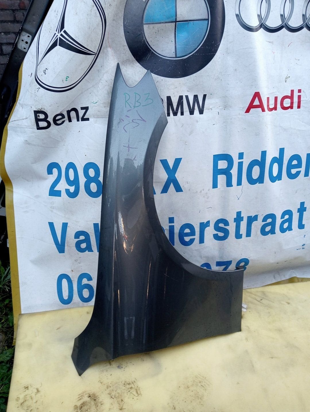 Mercedes E klasse W213 Zijscherm Rechts A2138810243, Garde-boue, Utilisé, -, Gauche