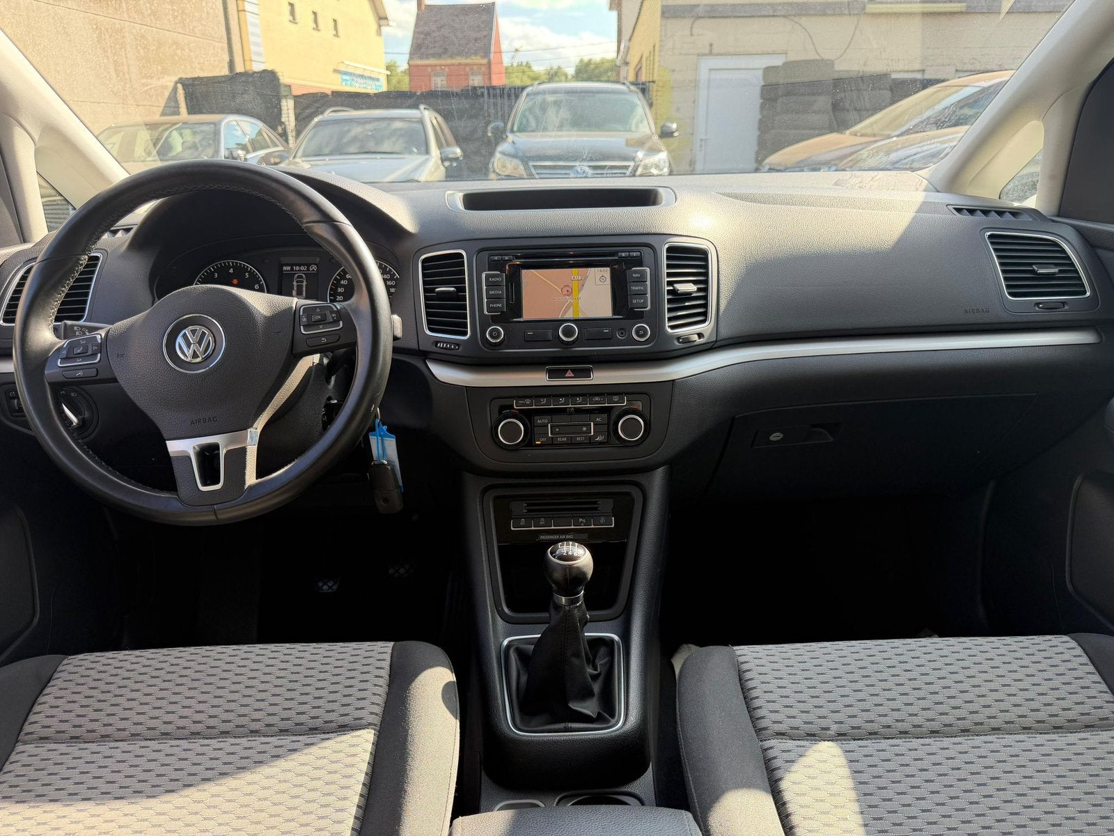 Volkswagen Sharan 1.4 TSI – 7 zitplaatsen – 2010 –141.000 km, Auto's, Wit, Bedrijf, Handgeschakeld, Airconditioning