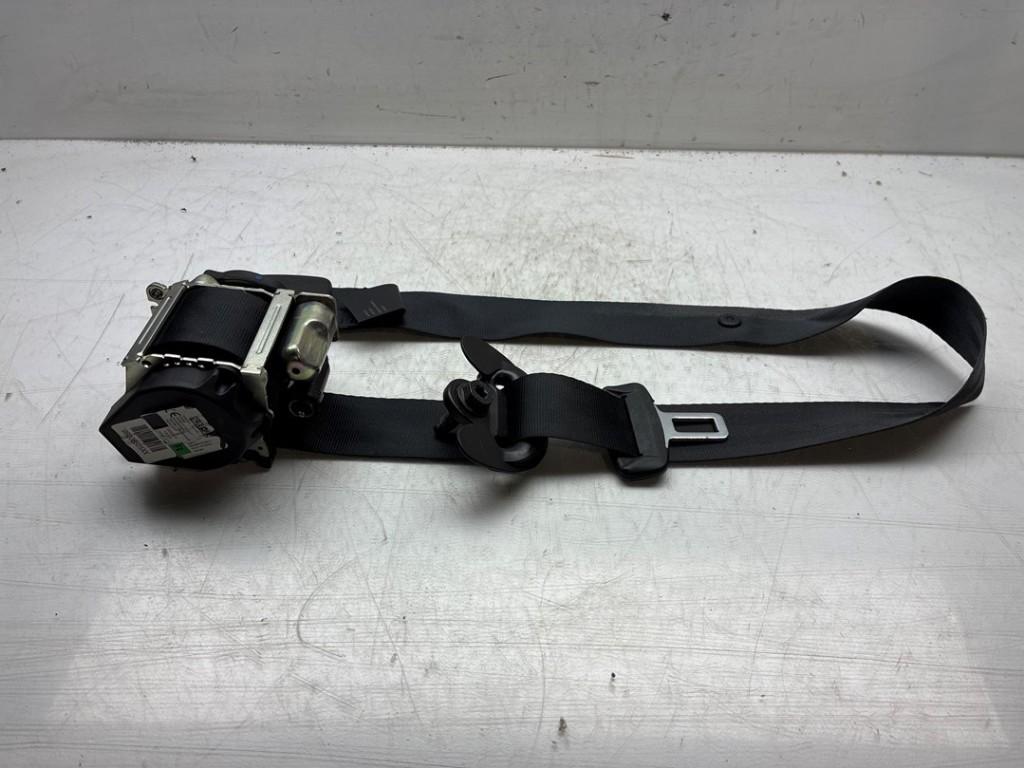 VEILIGHEIDSGORDEL RECHTS VOOR Opel Corsa F (UB / UH / UP), Dhr. J. Ham, Gebruikt, Administratie@autoham.nl, Opel