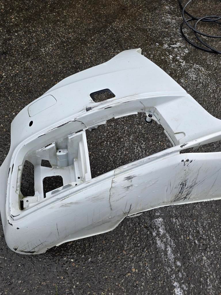 Pare choc A4 Sportback origine accidenté, Audi