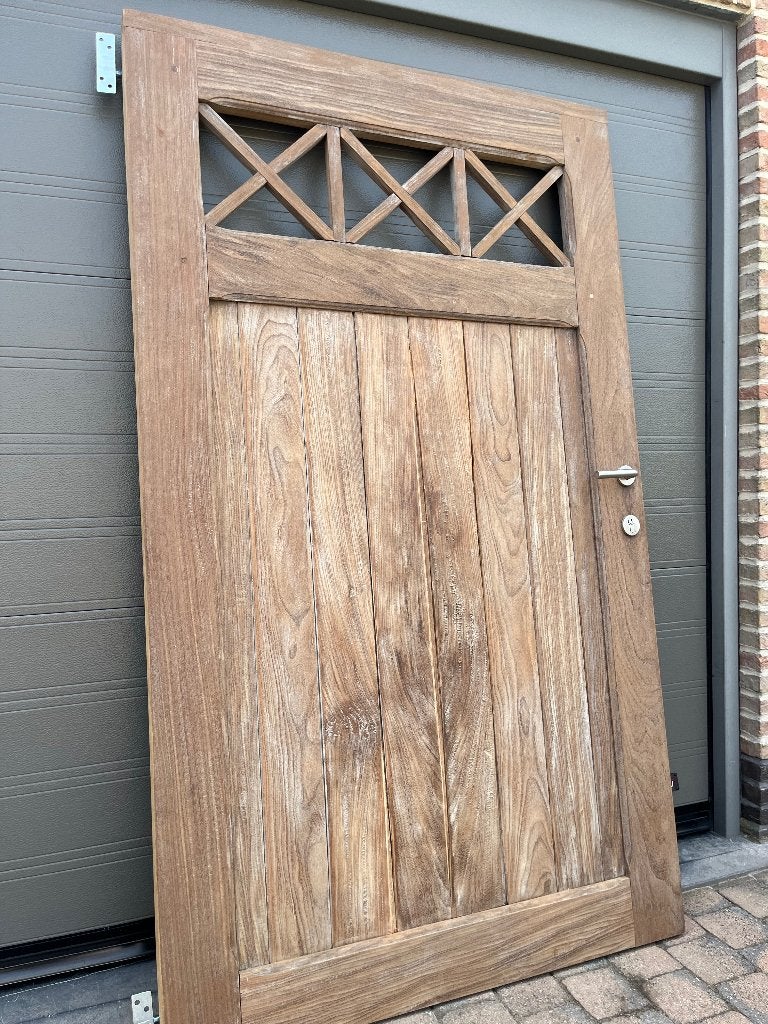 Poort in hardhout ( afrormosia), Tuin en Terras, Ophalen, 100 tot 150 cm, Zo goed als nieuw, Draaipoort