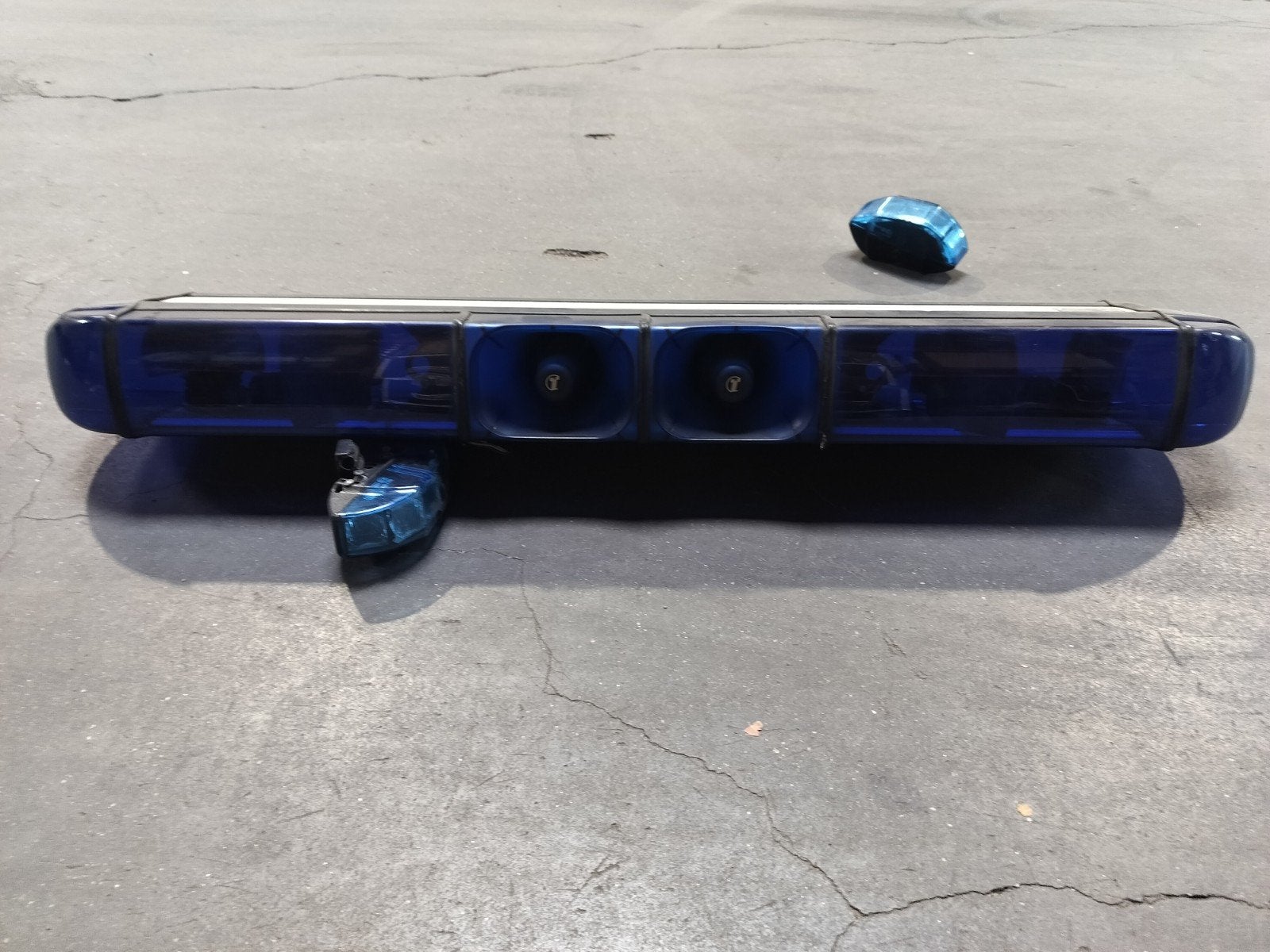 Blauwe zwaailichten, Ophalen
