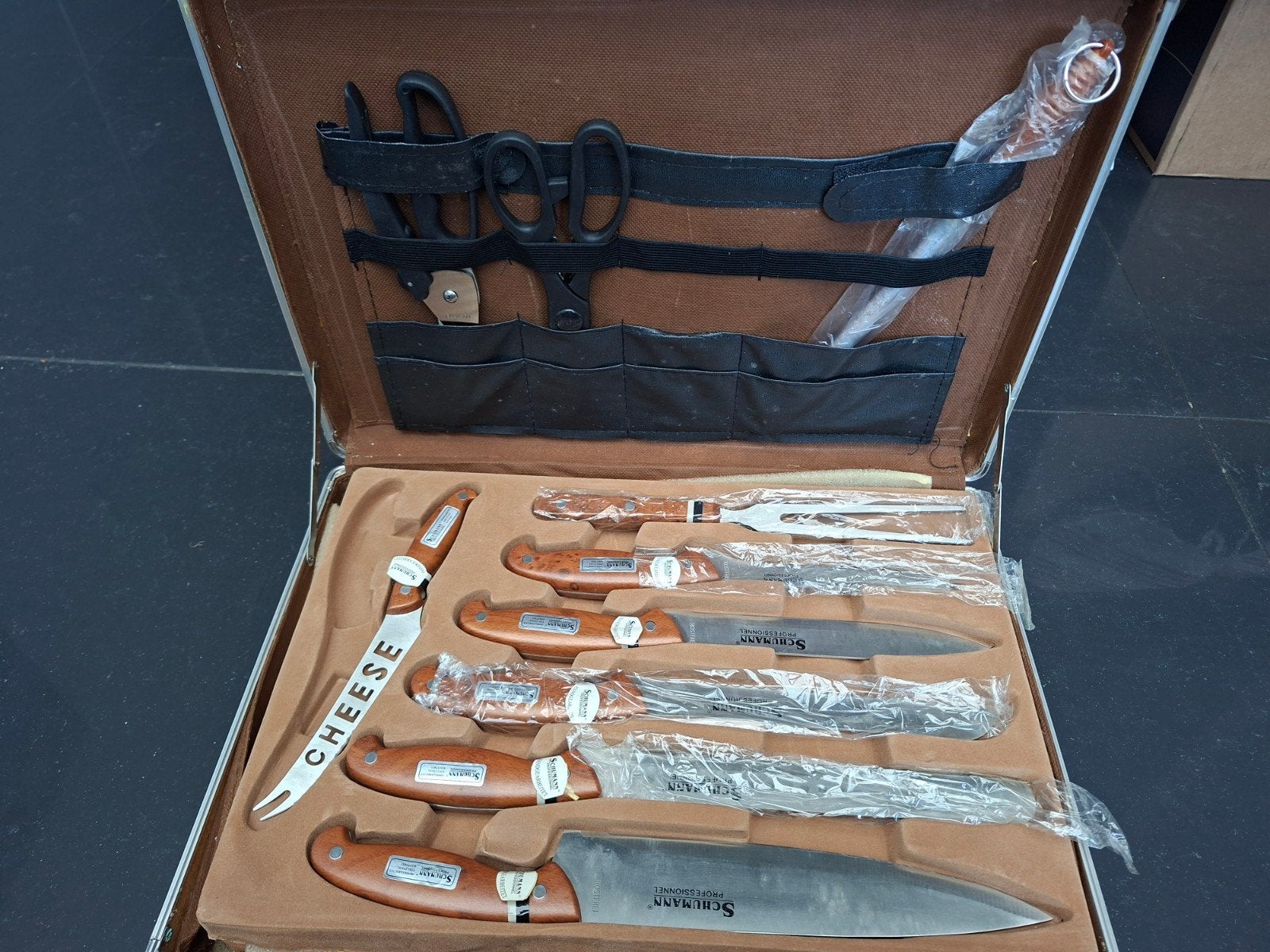 ensemble de couteaux Schumann professionnel, Collections, Enlèvement