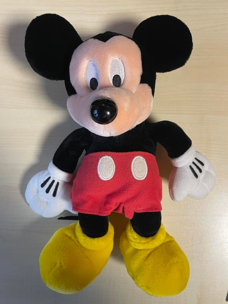 Pal Mickey interactieve knuffel, Enfants & Bébés, Jouets | Peluches, Comme neuf, Souris, Disney, Disney, Moyen (20 à 80 cm), Enlèvement ou Envoi