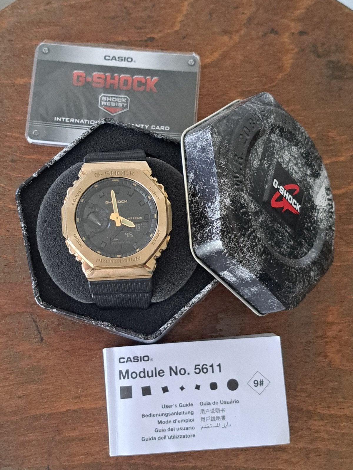 G SHOCK Casio GM-2100 G, 20 ATM, Handtassen en Accessoires, Ophalen, Zwart