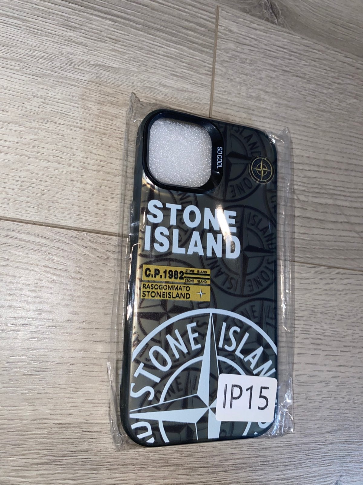 Stone island case Iphone 15, Telecommunicatie, Mobiele telefoons | Hoesjes en Screenprotectors | Apple iPhone, Ophalen, IPhone 13