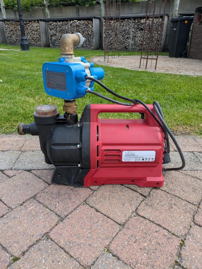 Zeer krachtige Tuinpomp met drukregelaar, Tuin en Terras, Ophalen