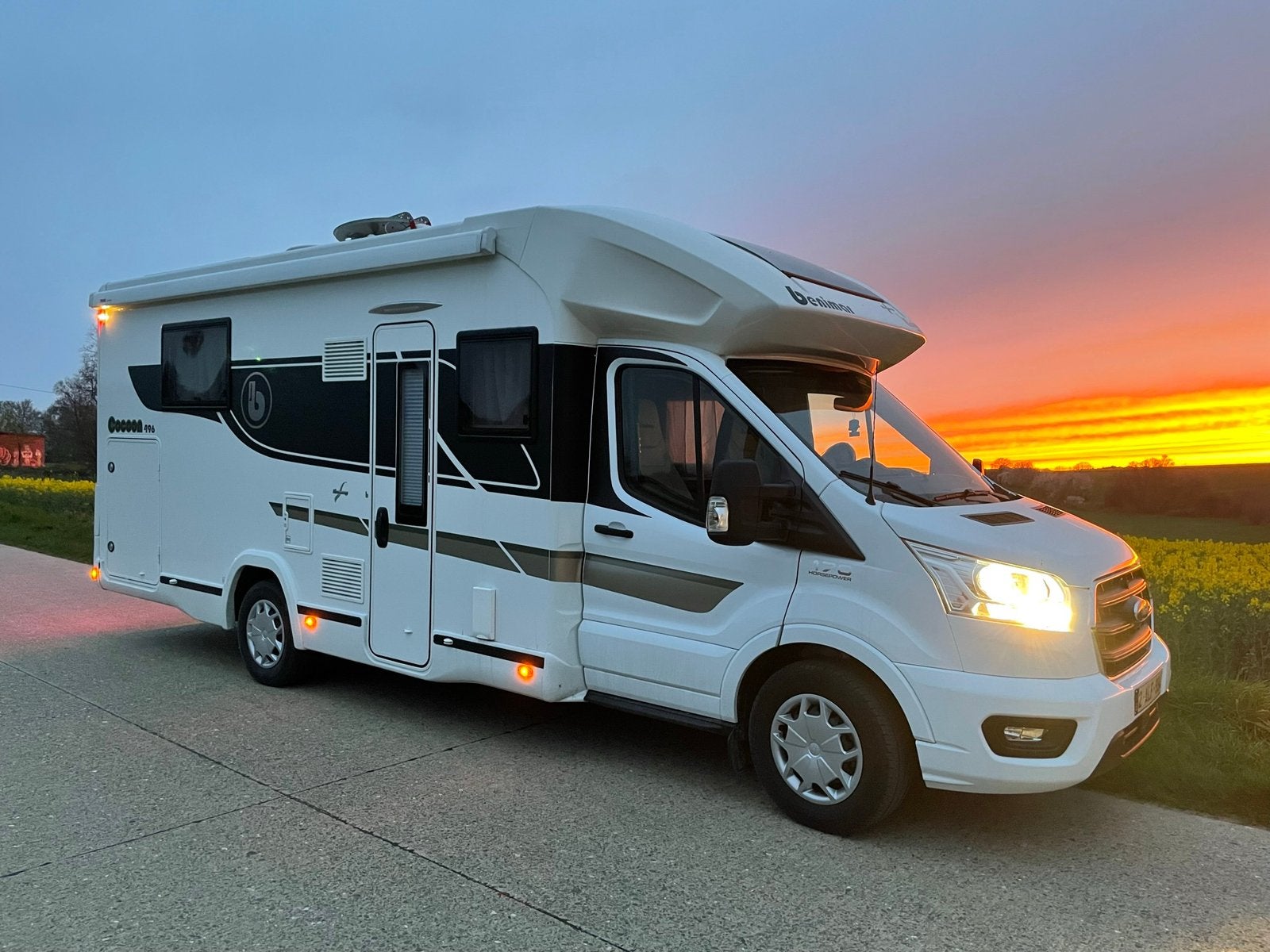 Te koop: Benimar Cocoon 496 2021 per direct beschikbaar, Caravans en Kamperen, Mobilhomes, tot en met 5, Half-integraal, Benimar