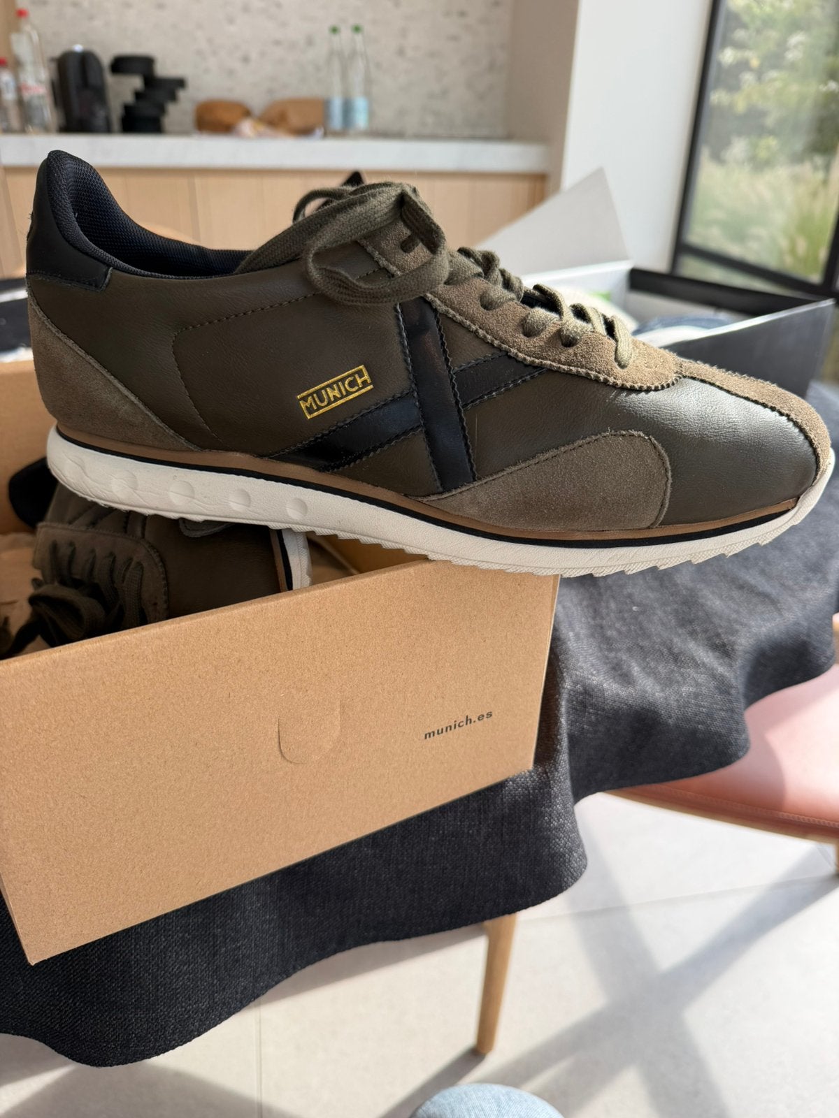Schoenen Munich - donkerbruin , maat 45, Ophalen, Zo goed als nieuw