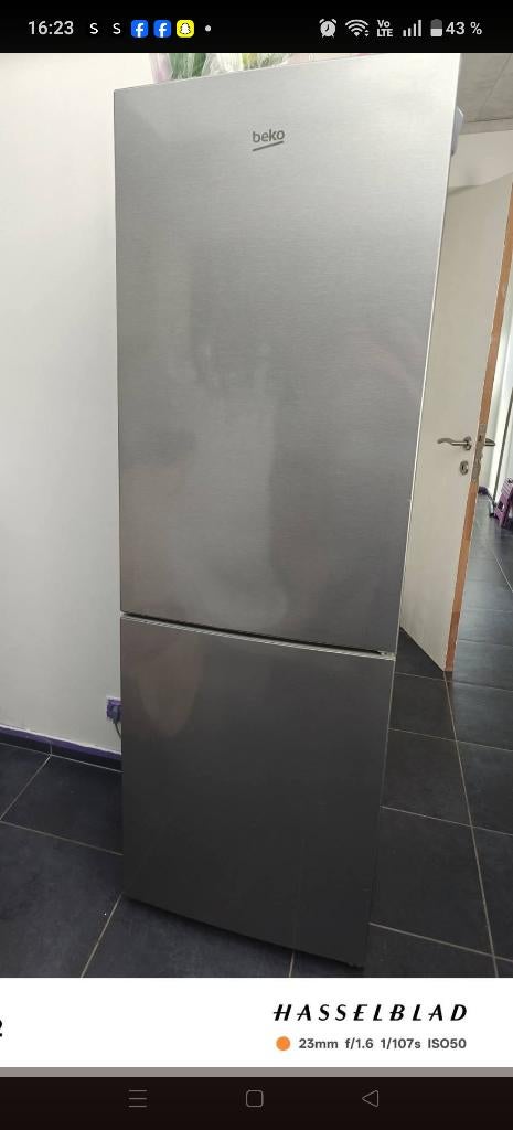 Beko koel-vriescombinatie, Elektronische apparatuur, Ophalen, Gebruikt, 200 liter of meer, 60 cm of meer