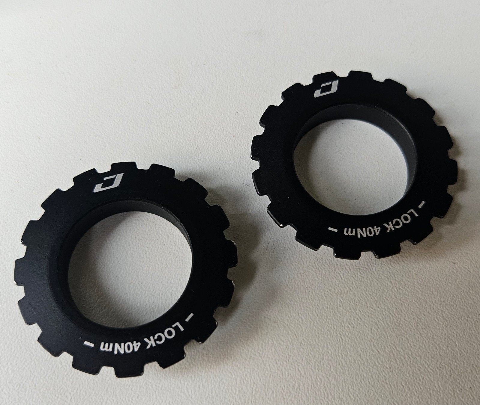 2 Jagwire Centerlock-moeren, Fietsen en Brommers, Remmen, Ophalen of Verzenden, Zo goed als nieuw, Jagwire