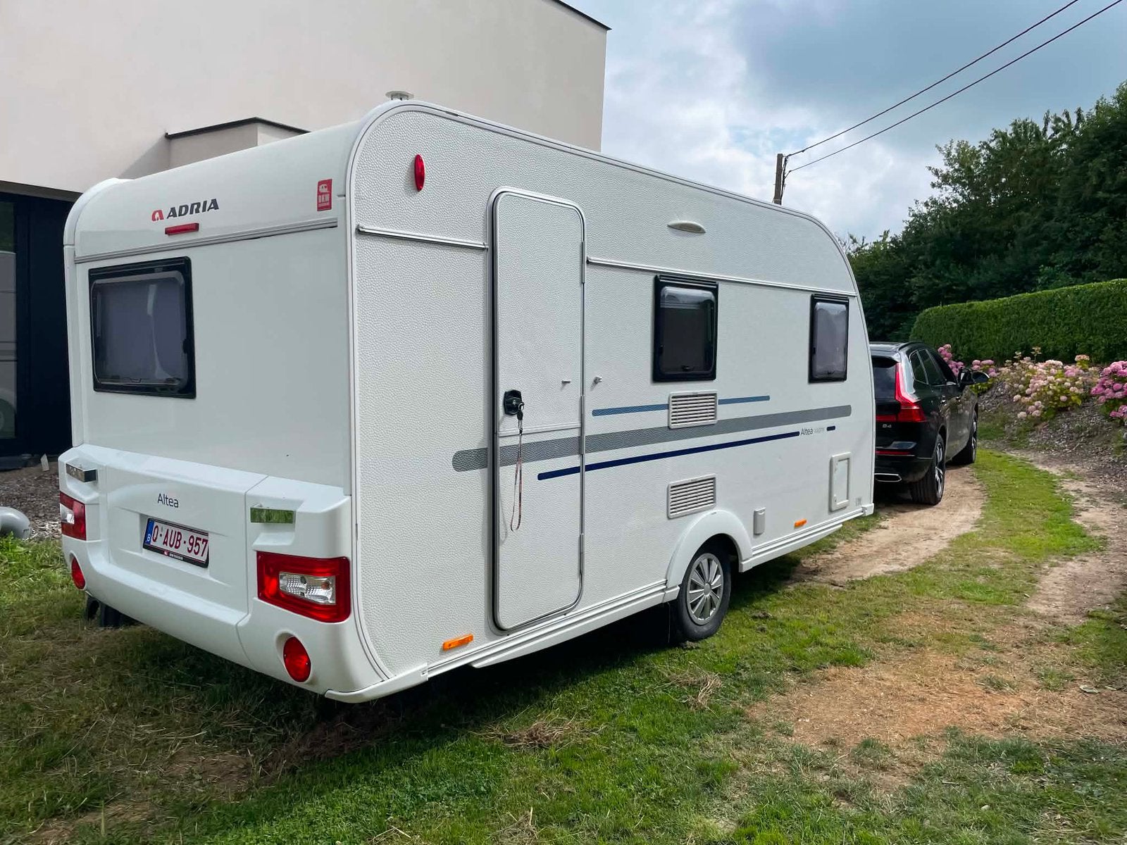 Caravan Adria altea 432px, Caravans en Kamperen, Luifel, Frans bed, Treinzit, Tot en met 3