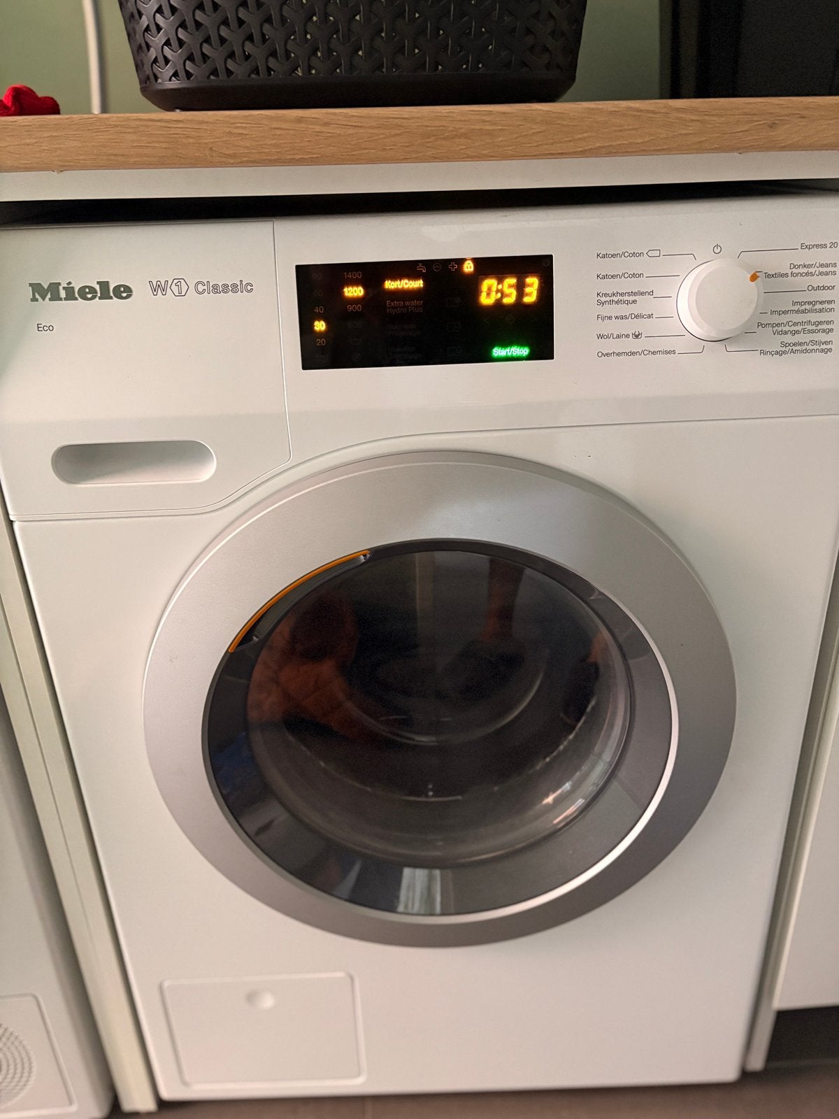 Miele W1 wasmachine in perfecte conditie - kalkvrij, Elektronische apparatuur, Ophalen, Gebruikt
