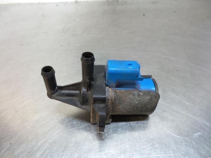 Soupape vide d'un Ford Focus (Focus 04-), -, 3 mois de garantie, -, -