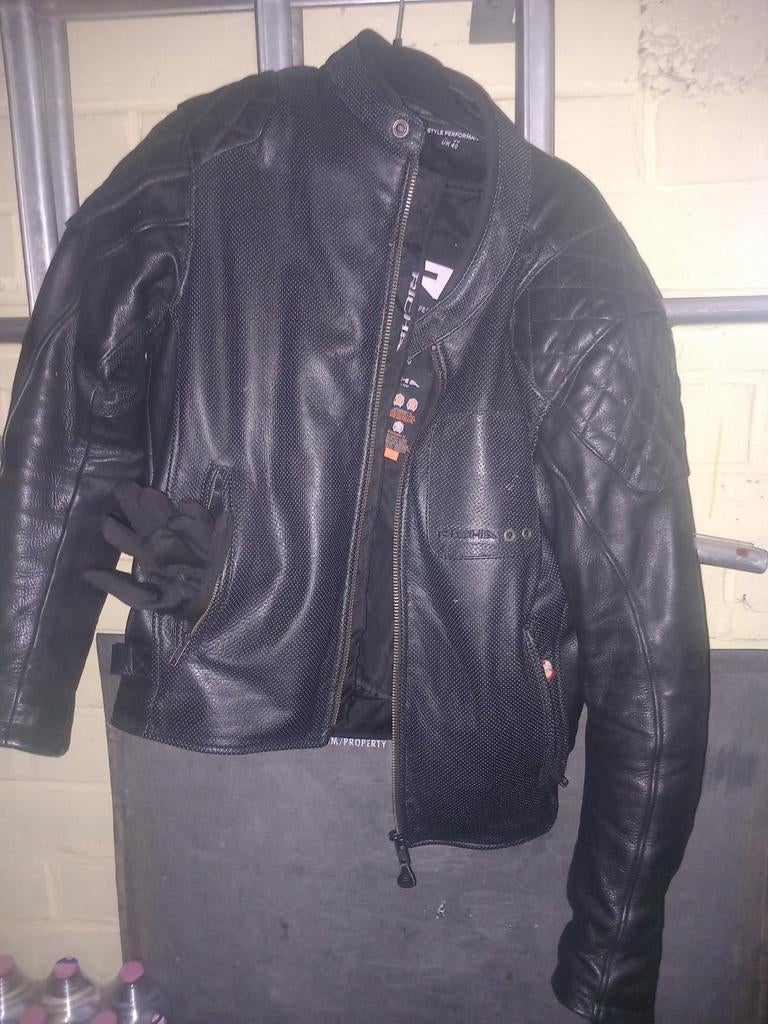 Moto vest, Motoren, Kleding | Motorkleding, Ophalen