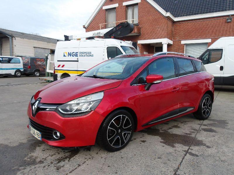 RENAULT CLIO  DIESEL 03-15, Autos, Renault, Rouge, Achat, Entreprise, https://public.car-pass.be/vhr/3e304f56-8cea-451b-8946-121ee43c6734