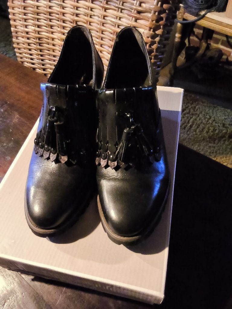 Bottines taille 36, Tamaris, Enlèvement ou Envoi, Comme neuf, Boots et Botinnes