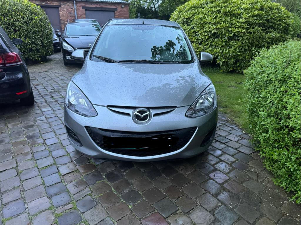 Mazda 2 /13 benseine /116500 km / euro 5 airco, Auto's, Mazda, Euro 5, Stof, Zwart, 4 cilinders