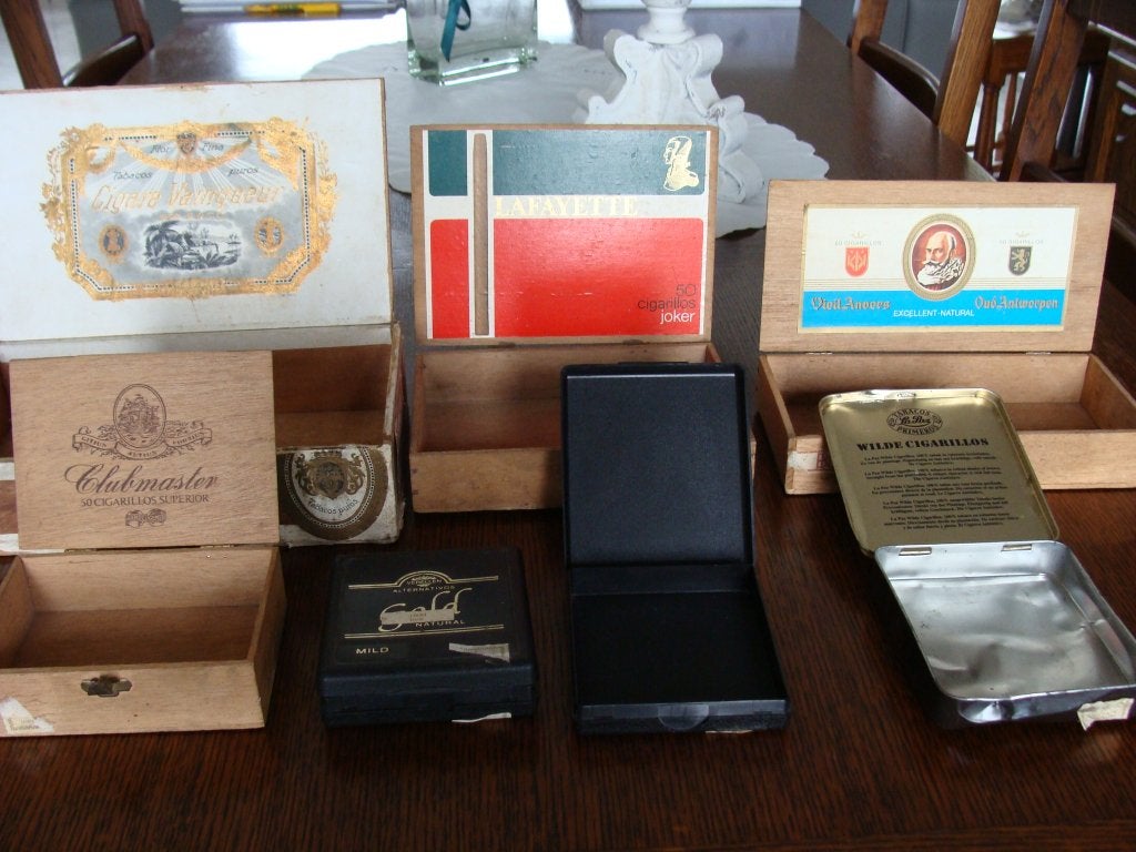 divers anciennes boîtes à cigares vides bois, métal et pvc, Enlèvement, Comme neuf, Boite à tabac ou Emballage