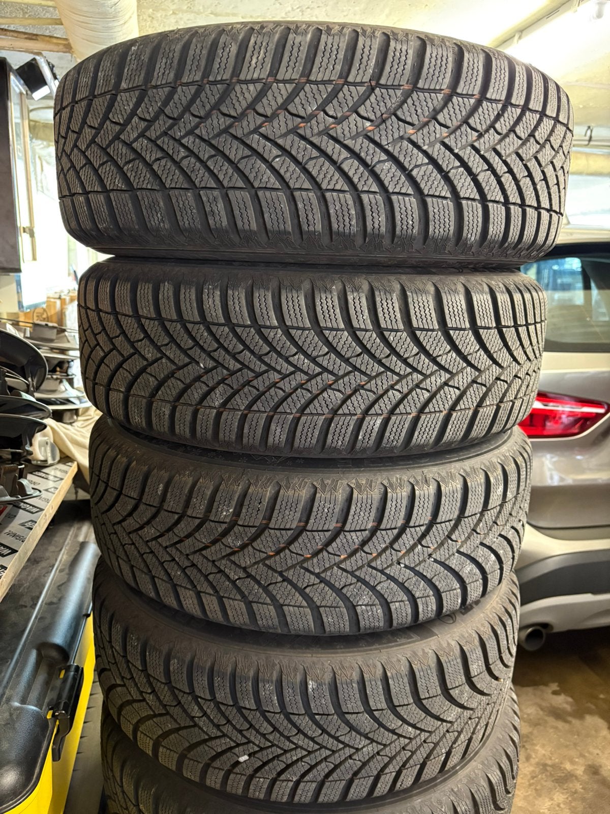 4 pneus hiver SEMPERIT - 185/60 R 15T XL, Autos : Pièces & Accessoires, 15 pouces, Pneus hiver, Véhicule de tourisme, 185 mm