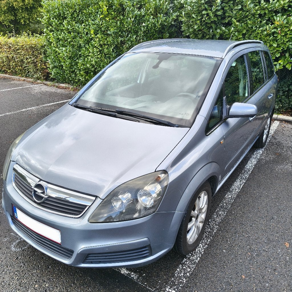 Opel Zafira B 1.9 CDTi (Elegance), Autos, Achat, 7 places, 5 portes, 165 g/km