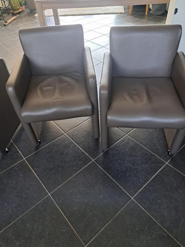6 eetkamerstoelen, Ophalen