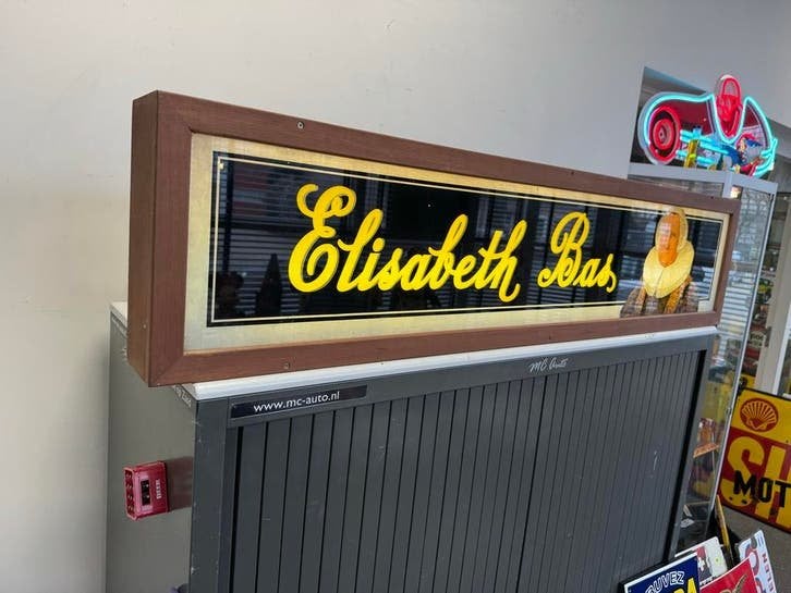 Vintage Elisabeth Bas Lichtbak -  Reclamebord