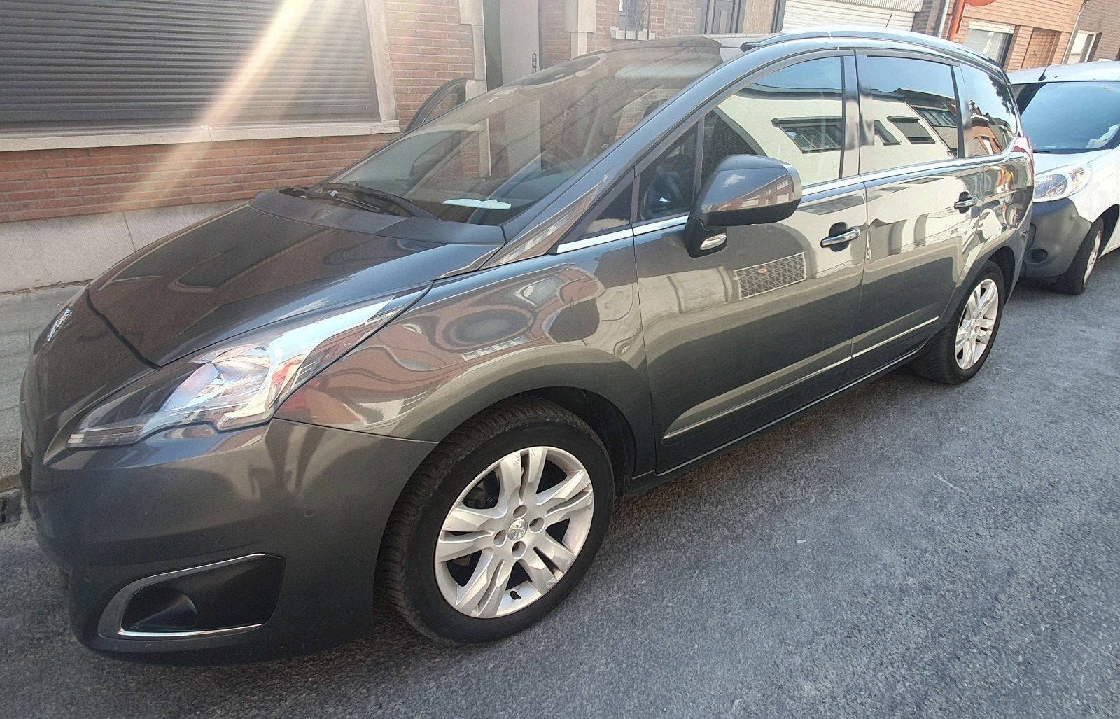 Peugeot 5008 1.6 BlueHDi Allure 2017 – Euro 6b – 137.000 km, Achat, Caméra, Particulier, Tissu