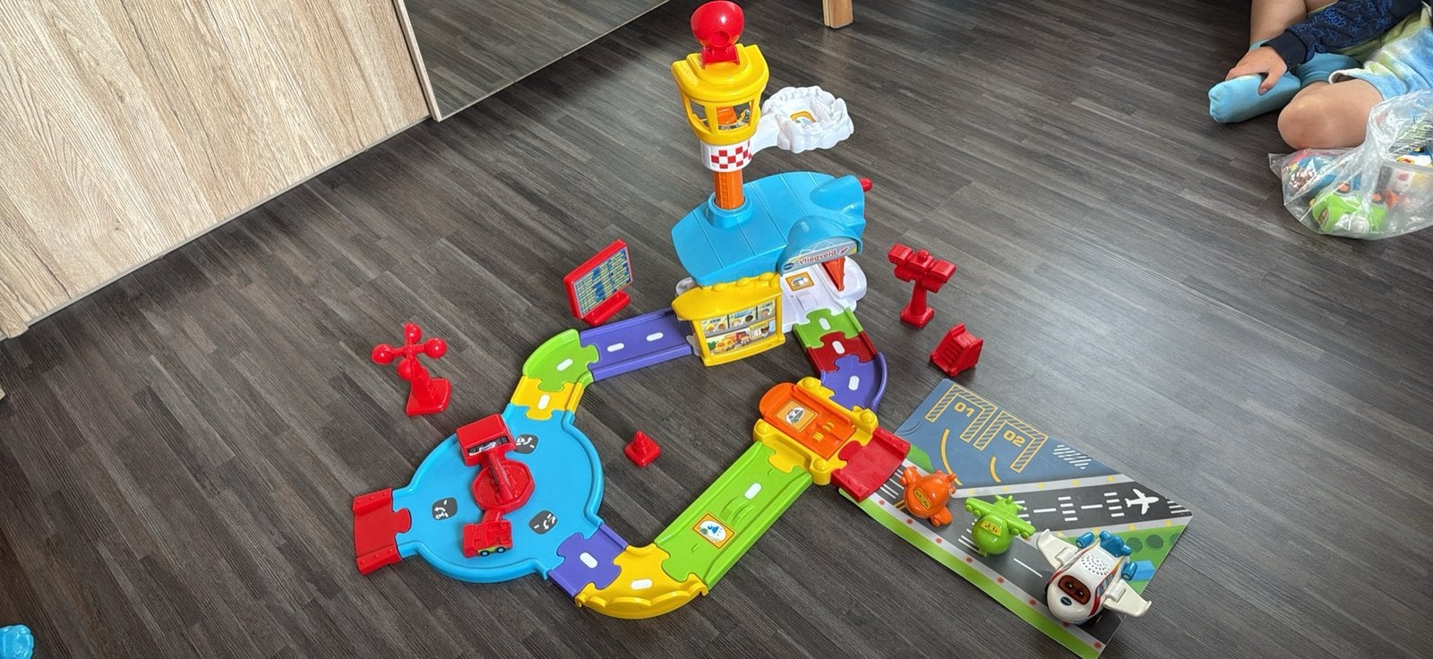 Vtech - Toet toet vliegveld (complete set), Ophalen, Gebruikt, 2 tot 4 jaar