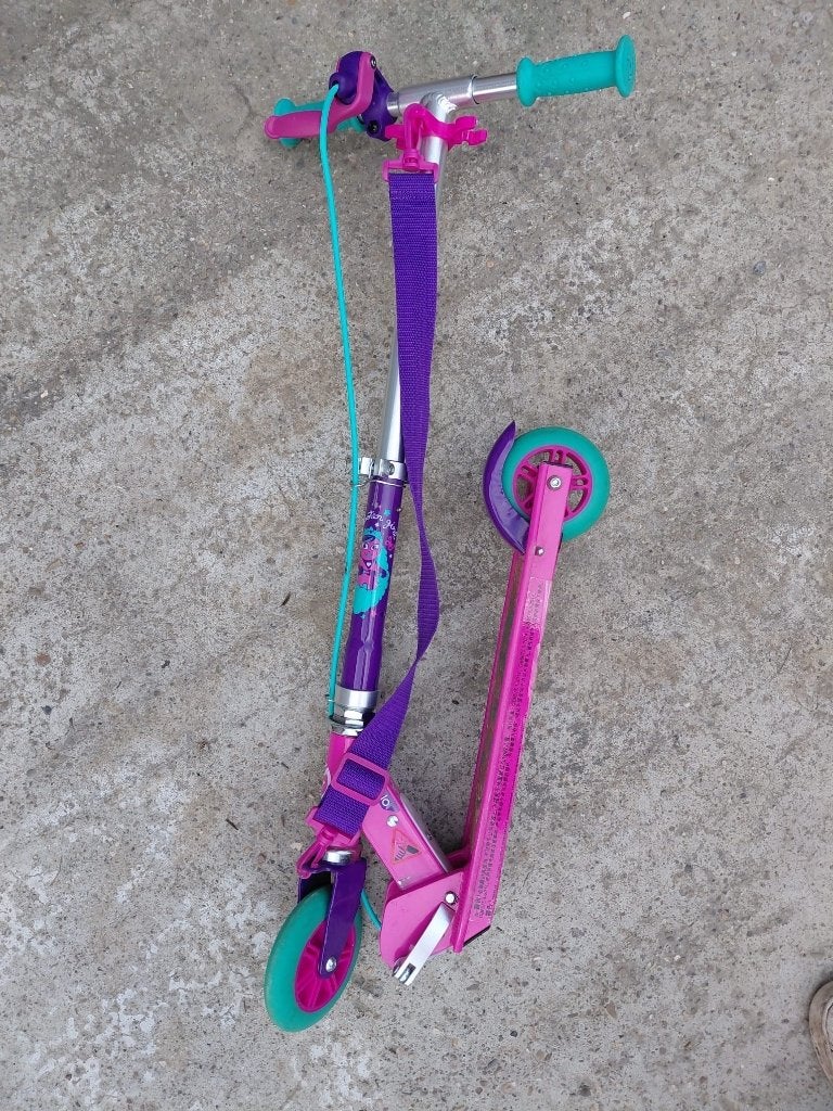 Trottinette pour enfants, Enlèvement