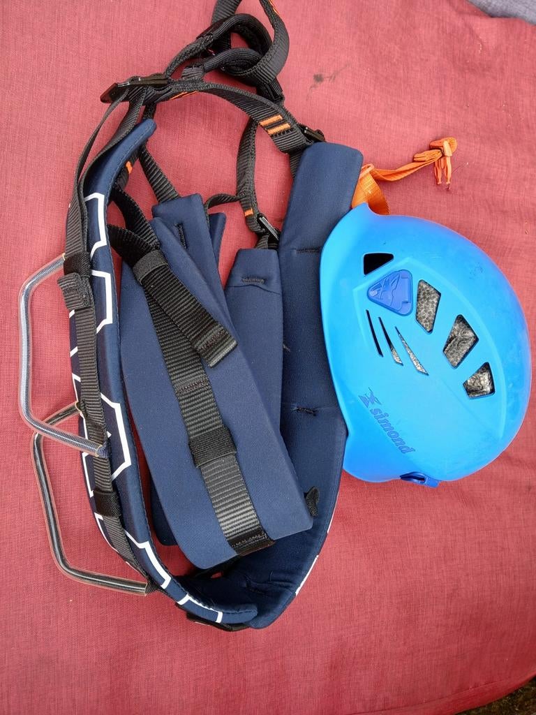 Klimgordel Mammut en helm Simond, Sport en Fitness, Ophalen of Verzenden