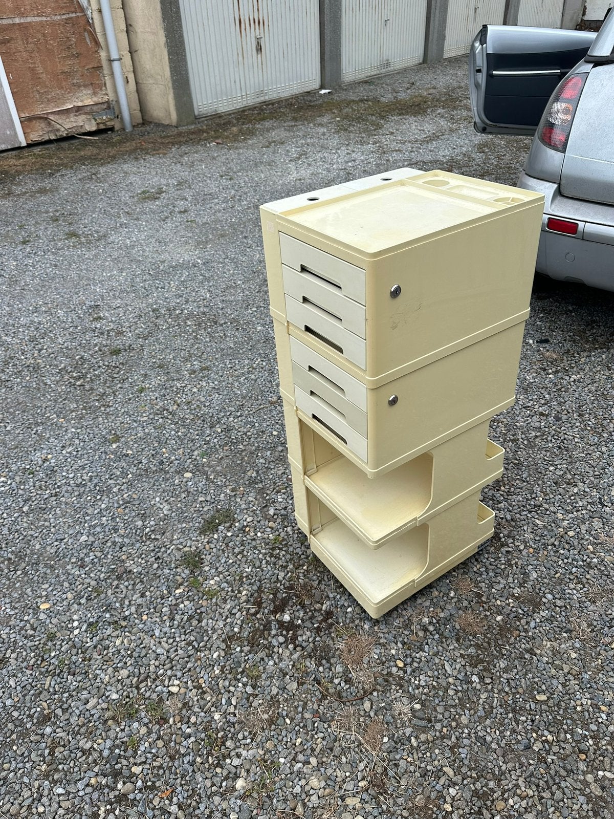 Noelt stile chariot de rangement desserte, Maison & Meubles, Plusieurs portes, 25 à 50 cm, Moins de 100 cm, Enlèvement