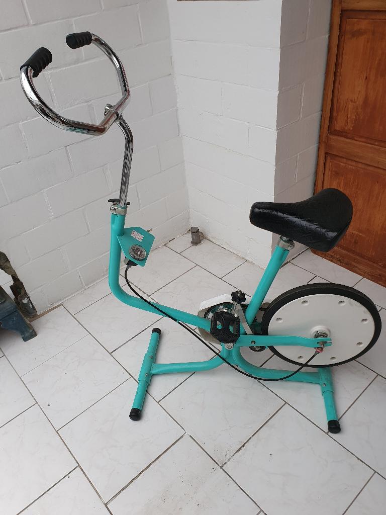 Vélo d'appartement vintage, Sport en Fitness, Fitnessapparatuur, Gebruikt, Hometrainer, Benen, Metaal, Ophalen