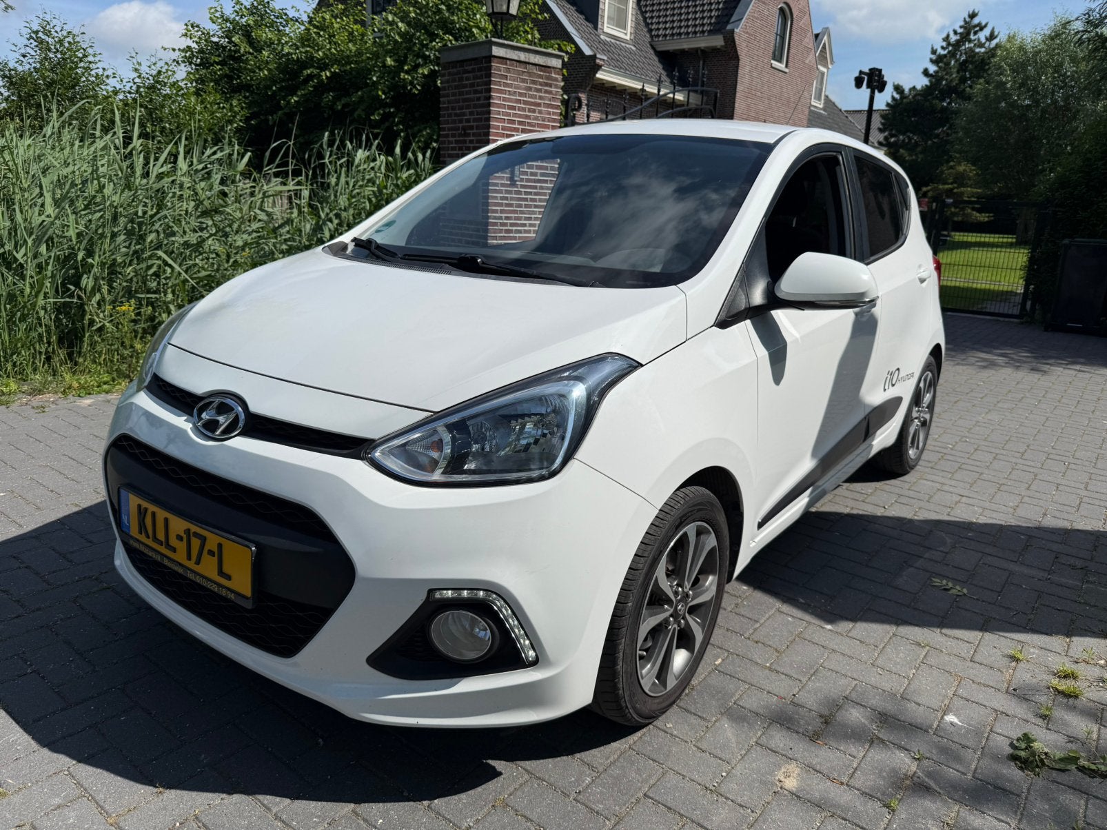 Hyundai i10 1.2 style automatique 95984 km à partir de 2015, Achat, Euro 6, Entretenue par le concessionnaire, Bleu