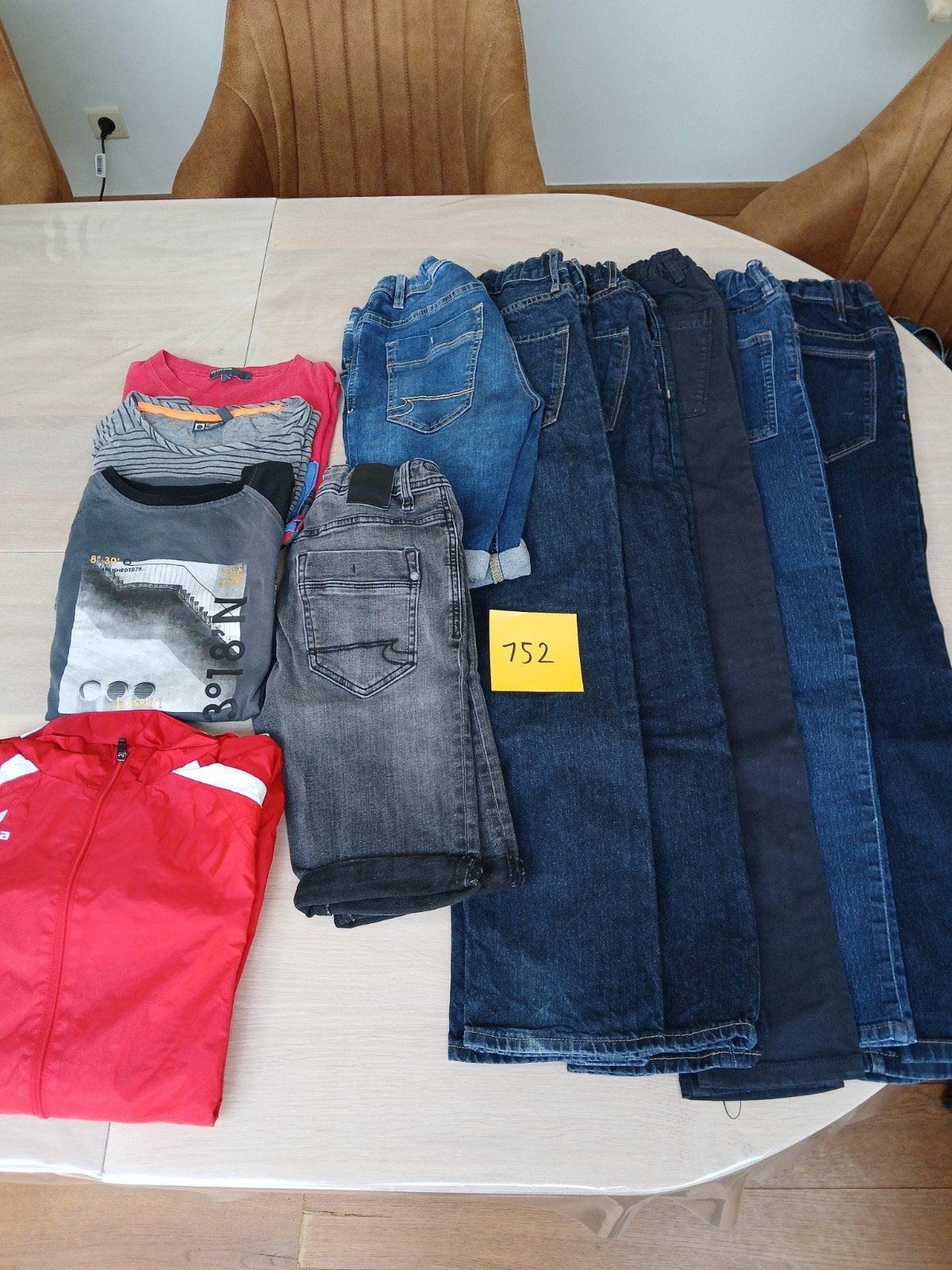 pakket jomgenskledij maat 152, Kinderen en Baby's, Ophalen