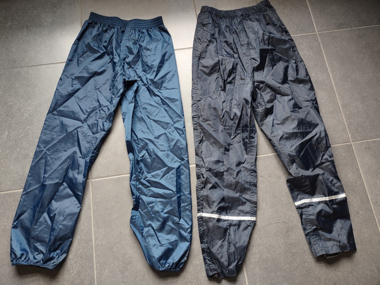 2 regenbroeken - maat 134-140, Enlèvement, Comme neuf, Garçon ou Fille, Pantalon