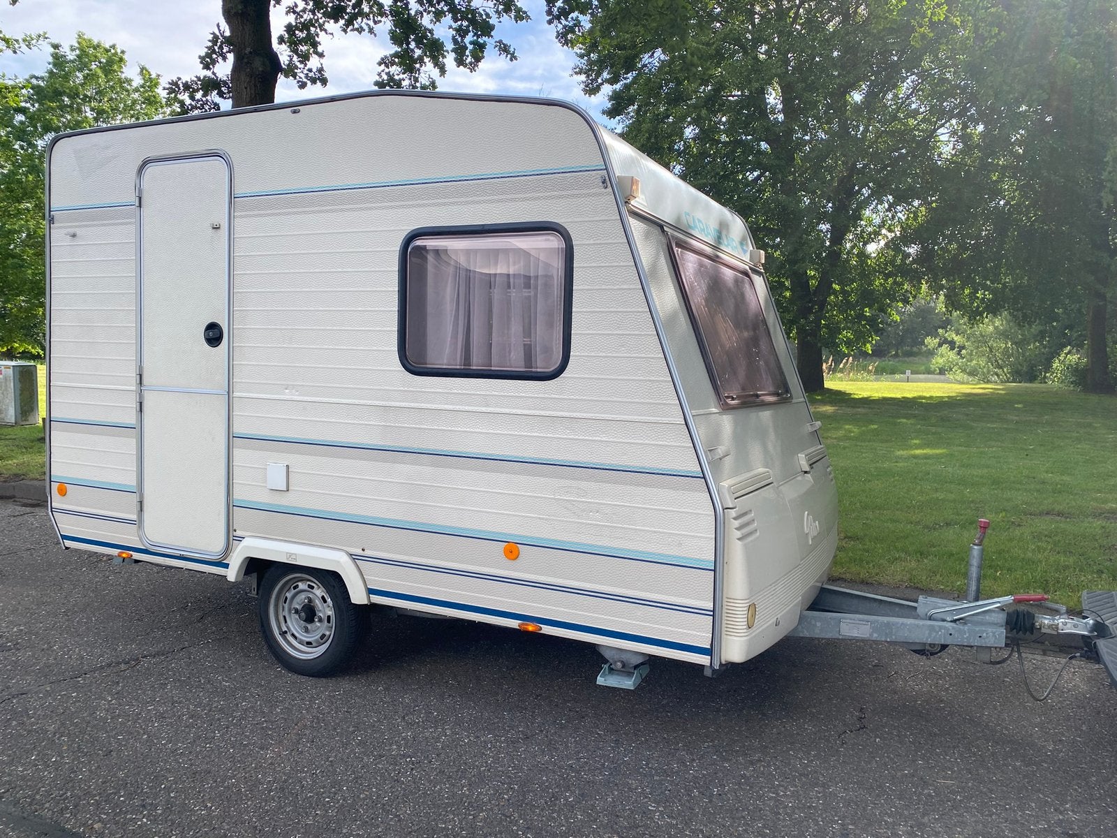 Caravelair palma MTM->690kg(750kg)🏖🏖, Standaardzit, Luifel, Caravelair, Tot 4 meter