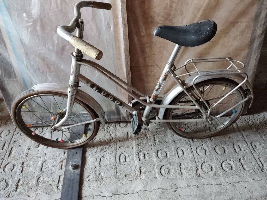 Oude kinderfiets, Fietsen en Brommers, Ophalen, Gebruikt, Velgrem