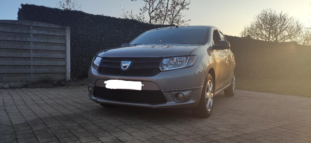 dacia sandero, Auto's, Euro 5, Stof, 4 cilinders, Bruin
