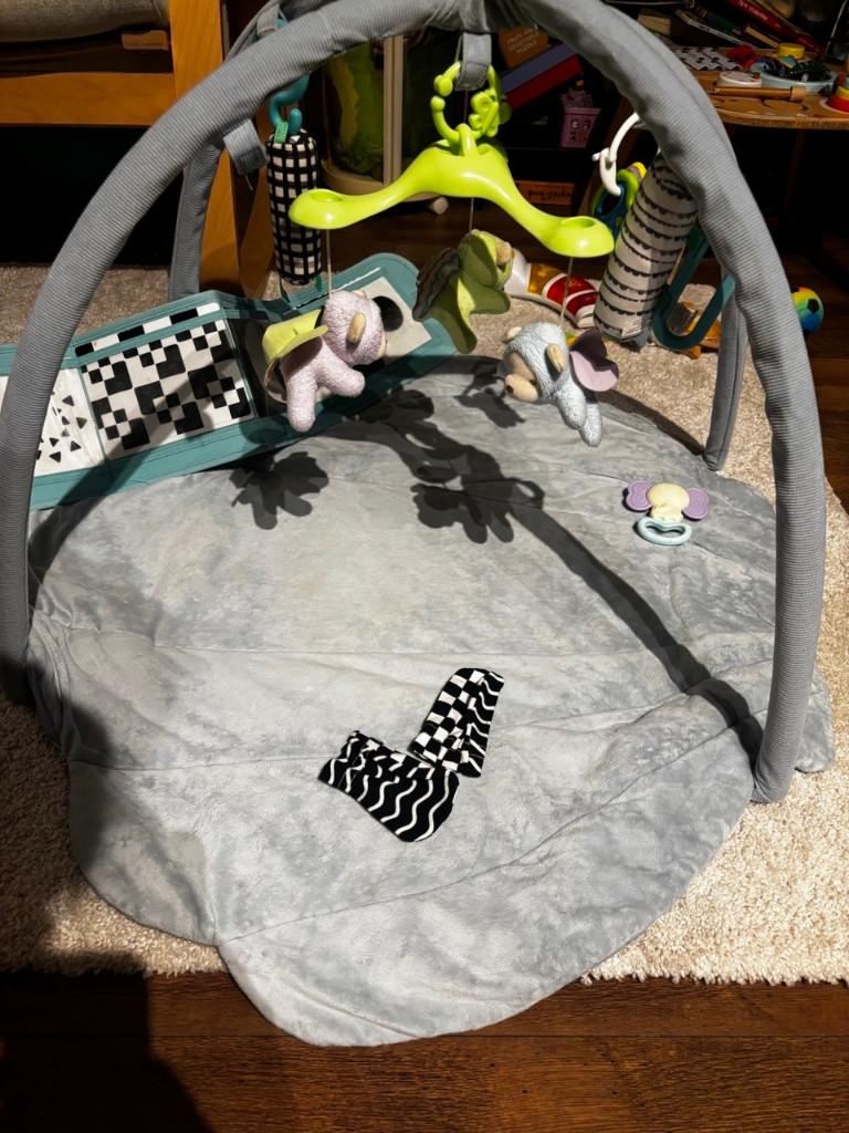 Tapis de jeu bleu pour bébé avec nœud et jouets, Enlèvement, Neuf, Baby Gym, À roulettes