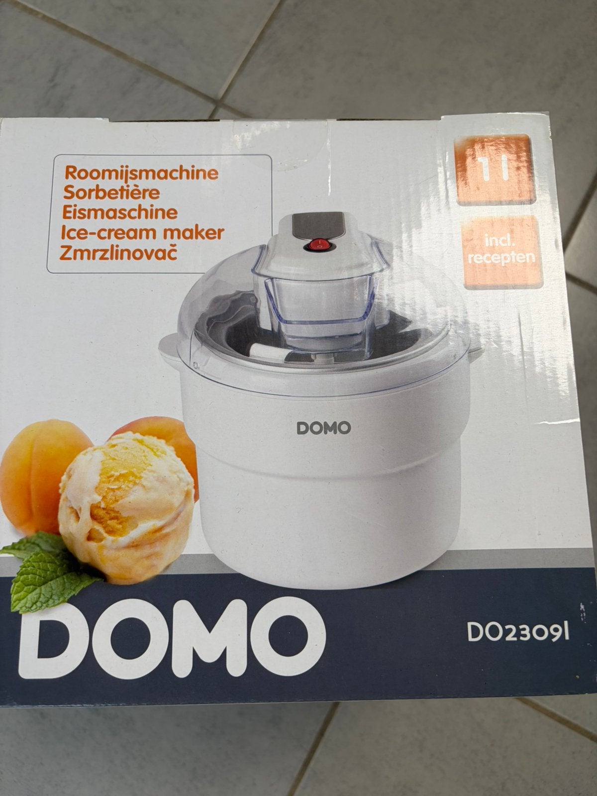 Domo roomijs machine DO2309l, Ophalen of Verzenden, Zo goed als nieuw