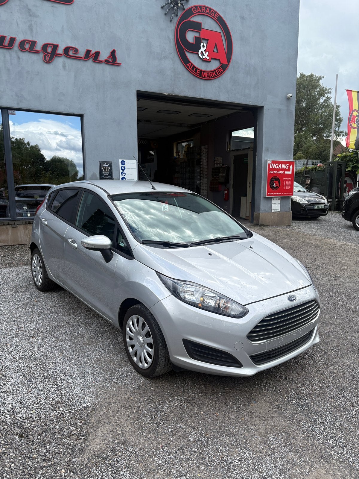 FORD FIESTA, Entreprise, Essence, Achat