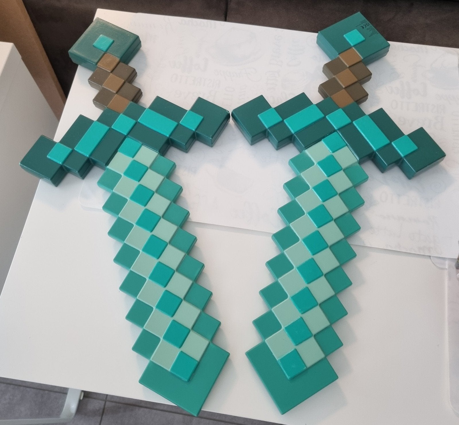 Épées Mine Craft, Enlèvement, Utilisé