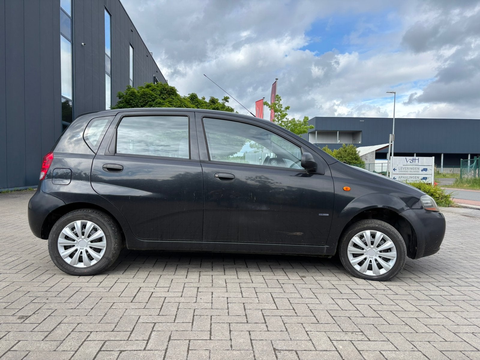 Daewoo Kalos 1.2iBenzine/2006/145.000Km/Airco/Gekeurd*1.649€, Auto's, https://public.car-pass.be/vhr/d08cb960-77c3-427b-88f8-4f5d5b80228d